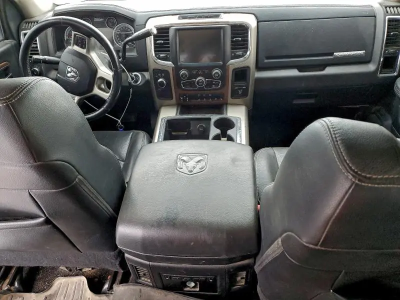 2013 RAM 3500 LARAMIE  