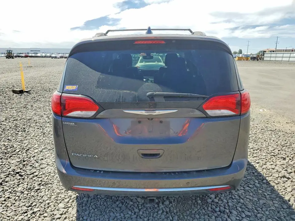 2017 CHRYSLER PACIFICA TOURING L PLUS  