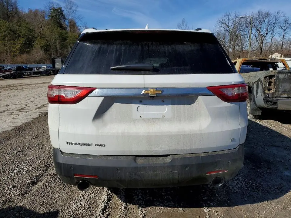 2020 CHEVROLET TRAVERSE LT  