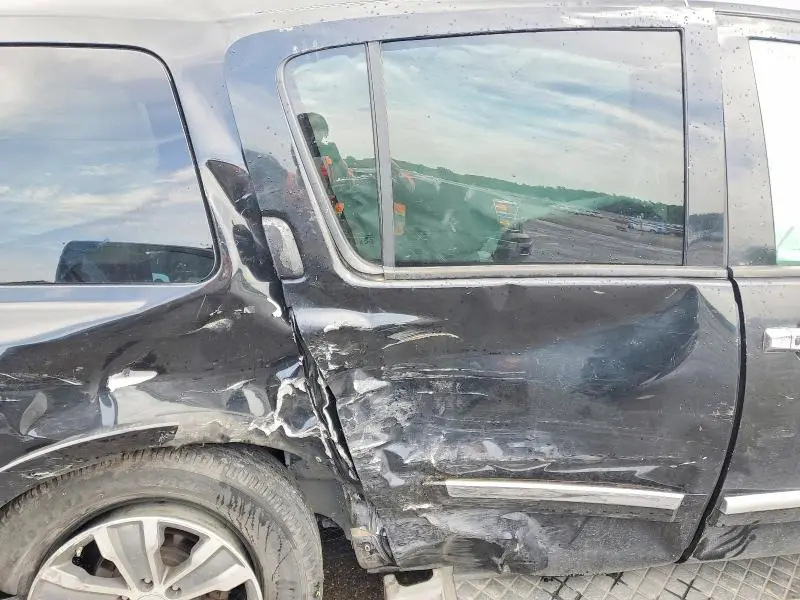 2015 NISSAN ARMADA SV  