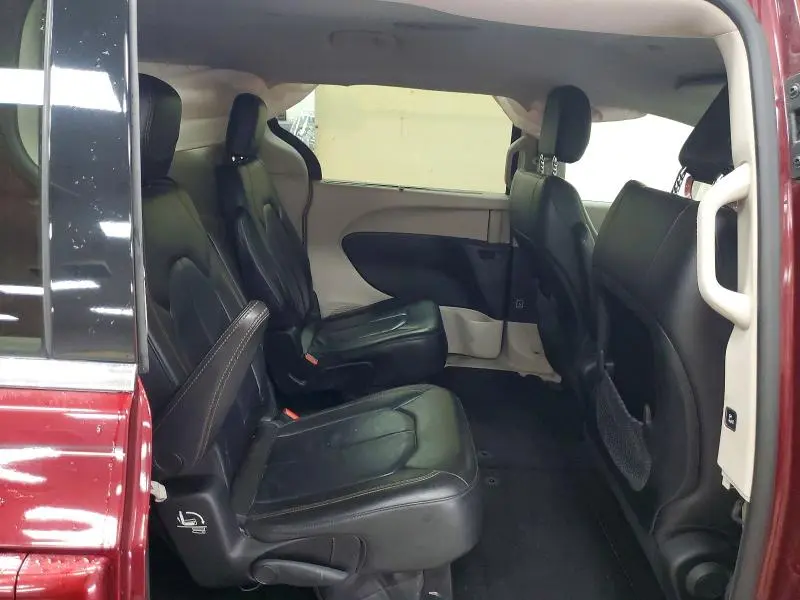 2017 CHRYSLER PACIFICA TOURING L  