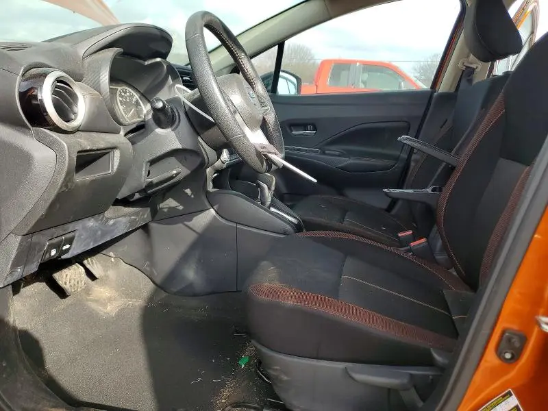2022 NISSAN VERSA SR  