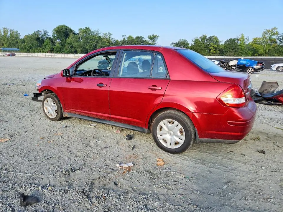 2010 NISSAN VERSA 1.8 S  