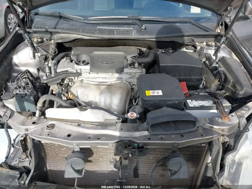 2017 TOYOTA CAMRY LE