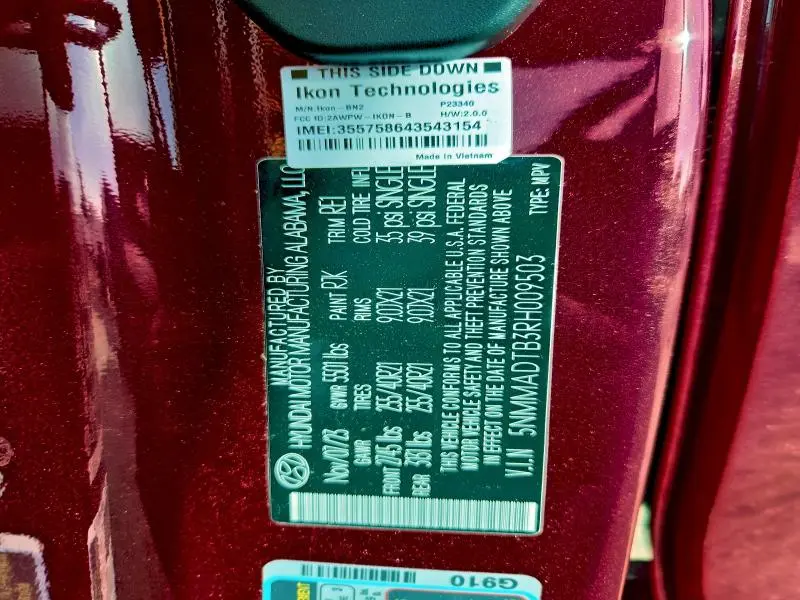 2024 GENESIS GV70 BASE  