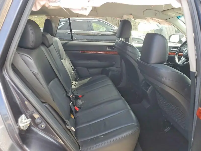 2010 SUBARU OUTBACK 2.5I LIMITED  