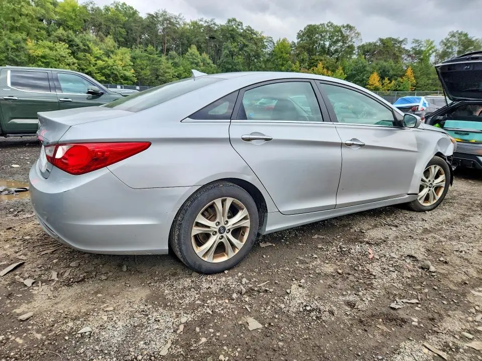 2013 HYUNDAI SONATA LIMITED  