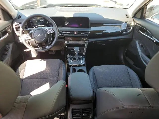 2025 KIA SELTOS S