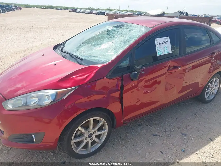 2015 FORD FIESTA SE