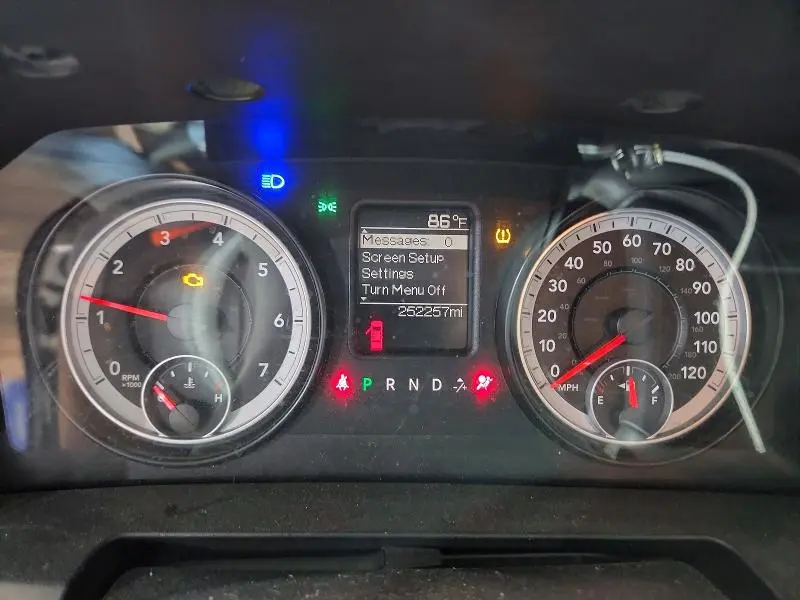 2014 RAM 1500 ST  
