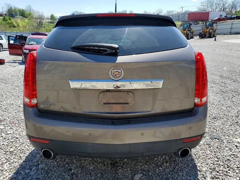 2011 CADILLAC SRX LUXURY COLLECTION  