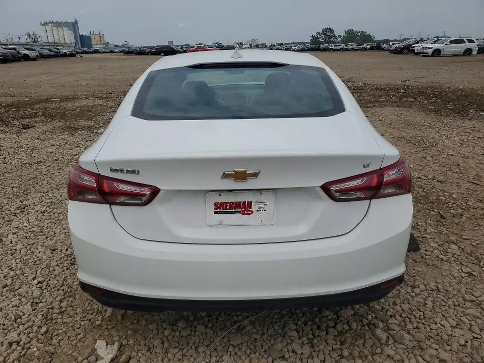 2022 CHEVROLET MALIBU LT  