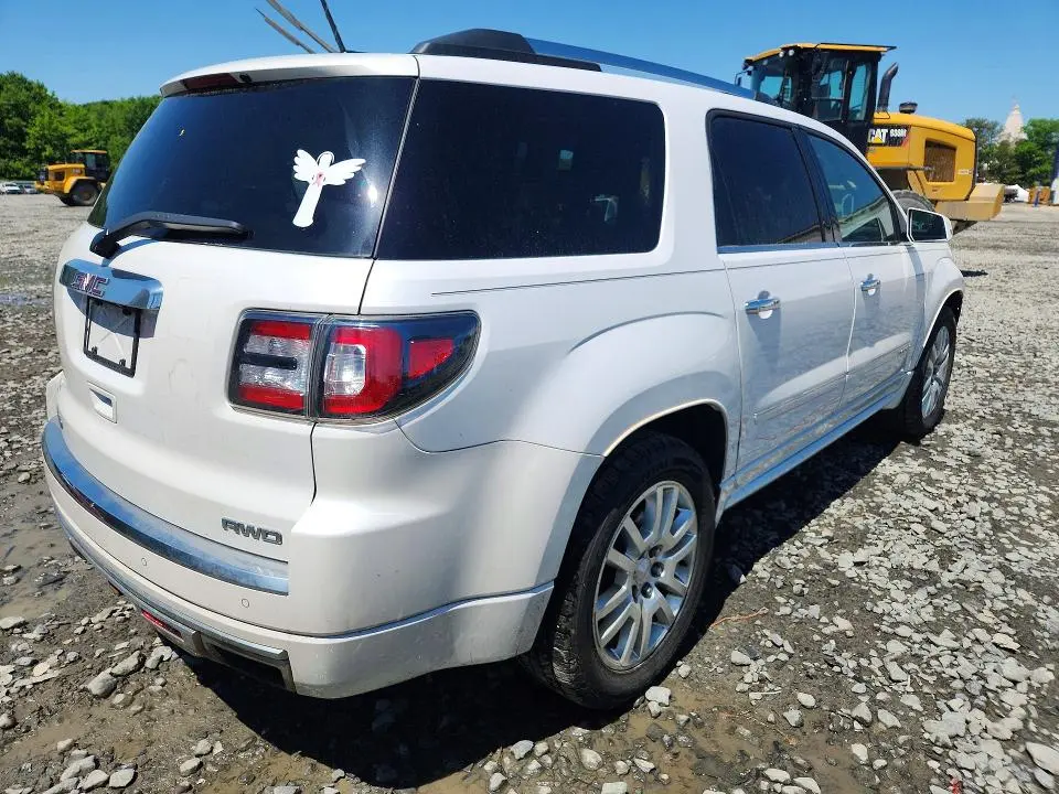 2016 GMC ACADIA DENALI  