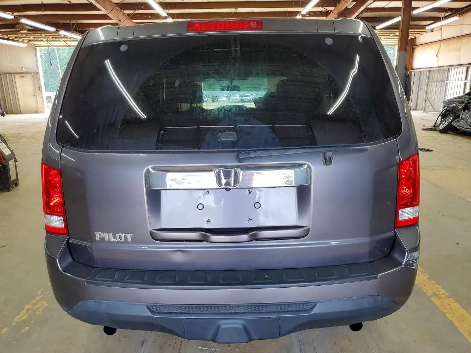 2015 HONDA PILOT LX  