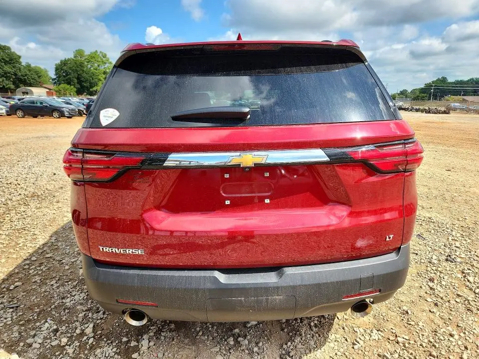 2023 CHEVROLET TRAVERSE LT  