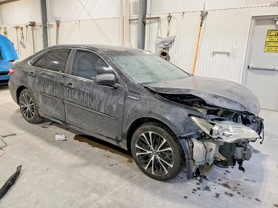 2017 TOYOTA CAMRY   