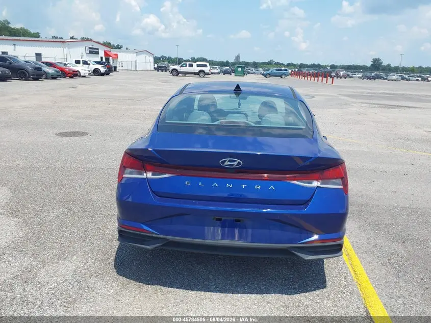 2021 HYUNDAI ELANTRA SE