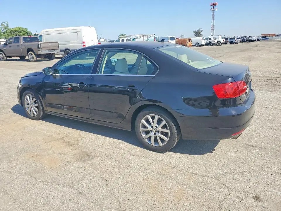 2014 VOLKSWAGEN JETTA SE  