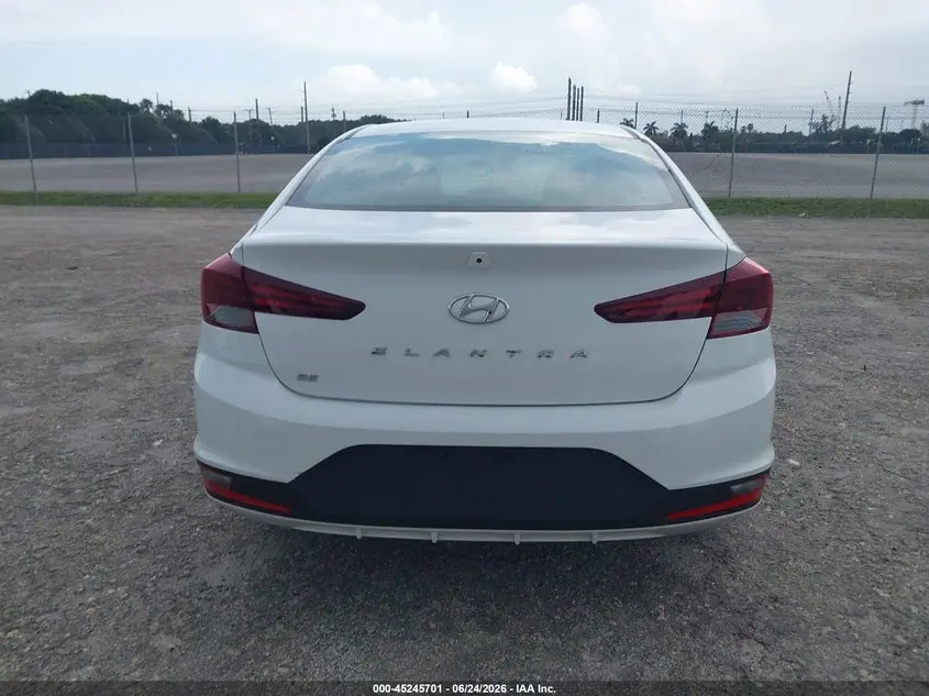 2020 HYUNDAI ELANTRA SE