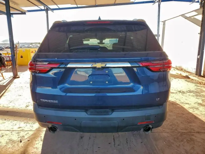 2022 CHEVROLET TRAVERSE LT  
