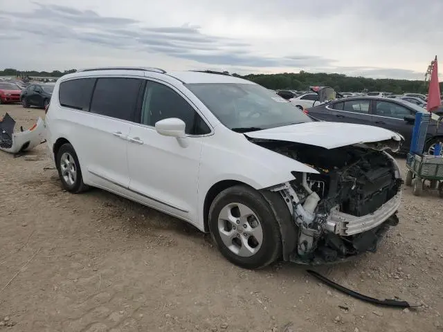 2017 CHRYSLER PACIFICA TOURING L PLUS  