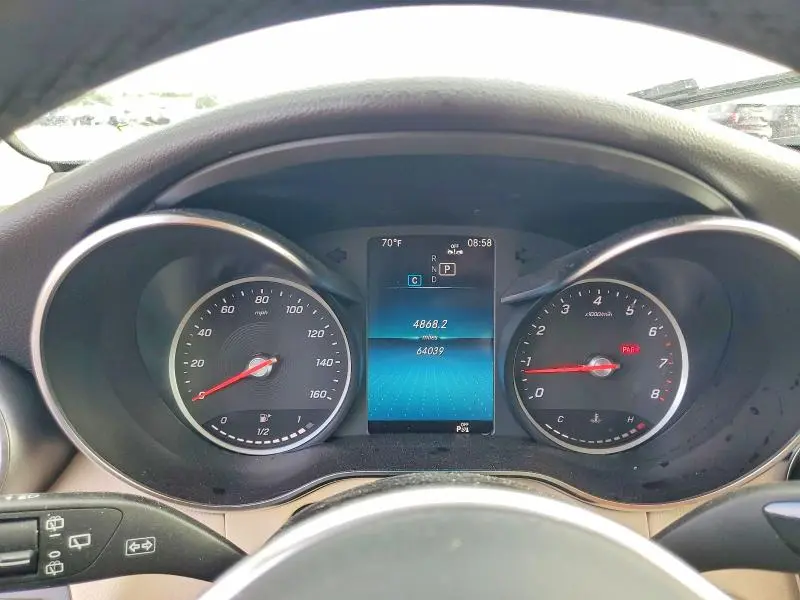 2021 MERCEDES-BENZ GLC 300  