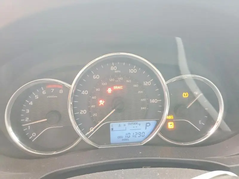 2015 TOYOTA COROLLA LE  