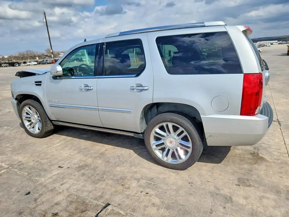 2013 CADILLAC ESCALADE PLATINUM  