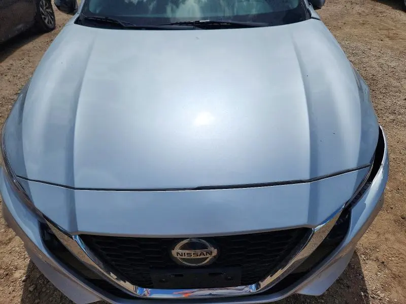 2022 NISSAN ALTIMA SV  