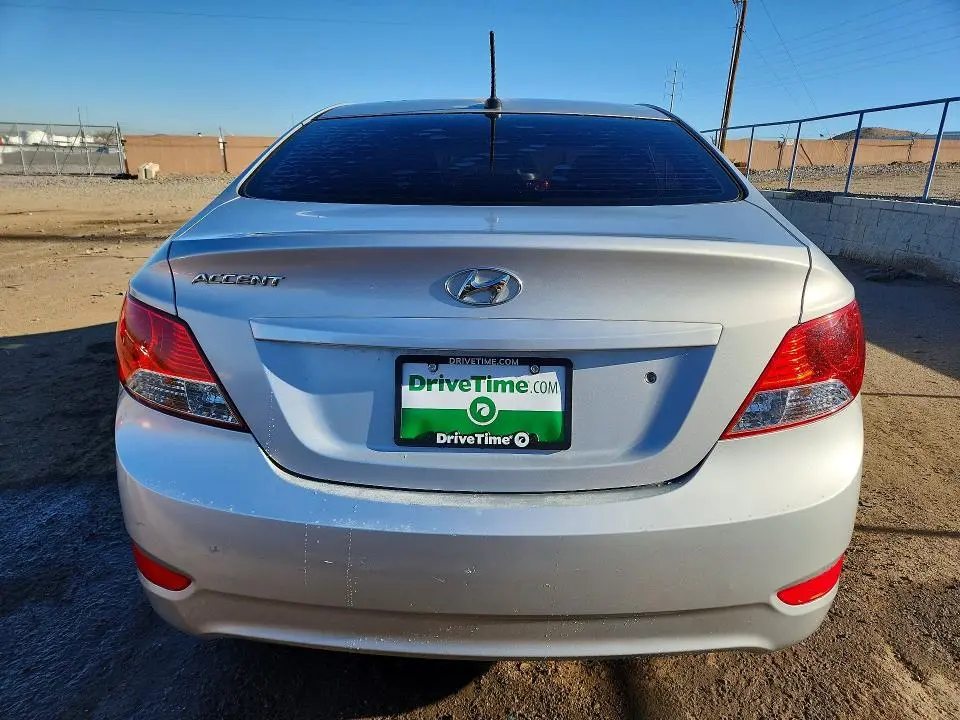 2014 HYUNDAI ACCENT GLS  