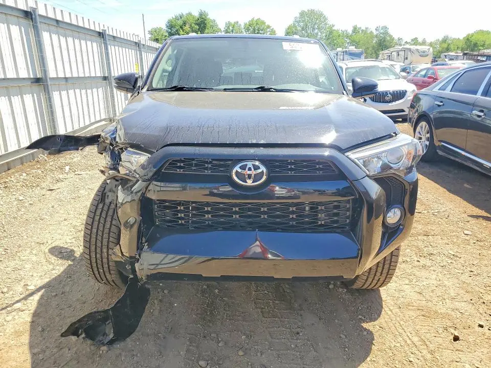2016 TOYOTA 4RUNNER SR5  