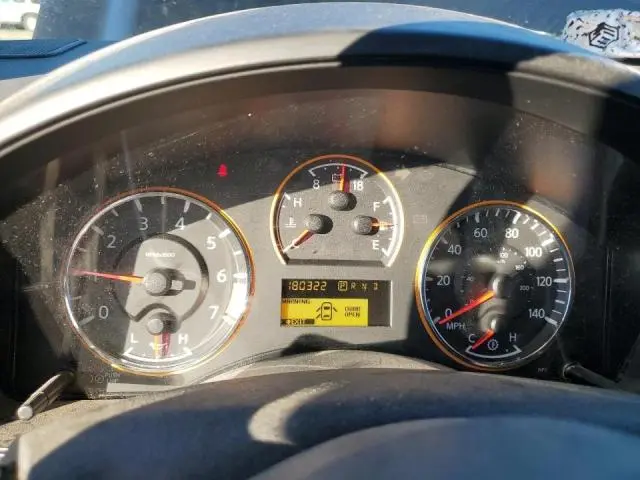 2010 NISSAN TITAN XE  