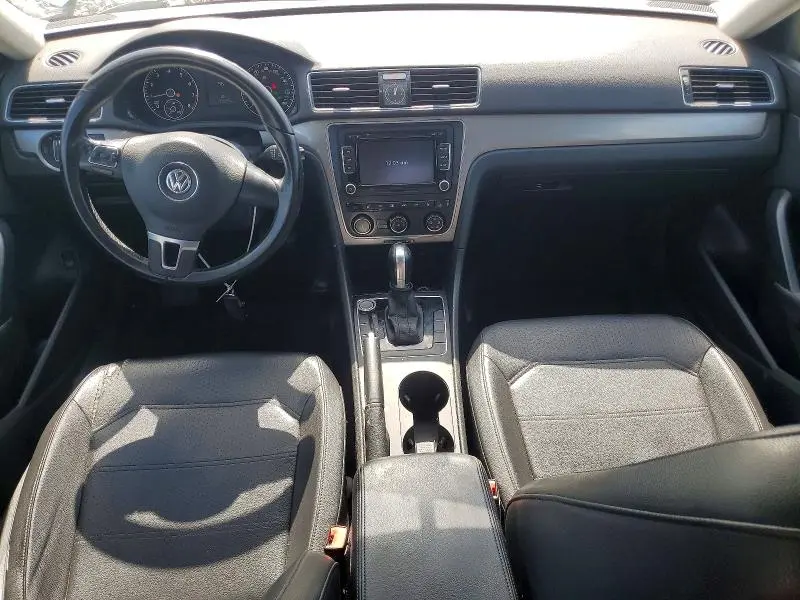 2015 VOLKSWAGEN PASSAT S  