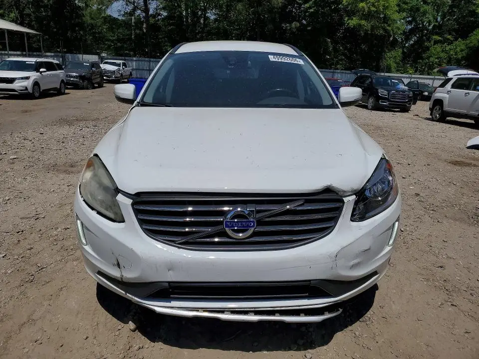 2015 VOLVO XC60 T5  
