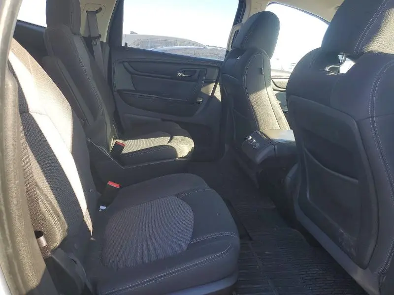 2013 CHEVROLET TRAVERSE LT  