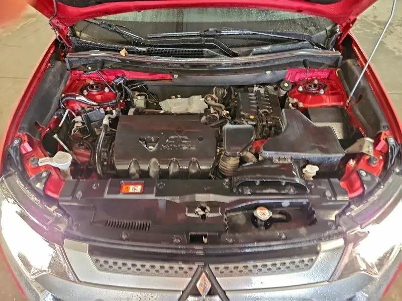 2020 MITSUBISHI OUTLANDER SE  