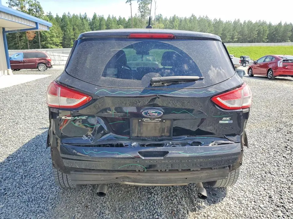 2016 FORD ESCAPE SE  
