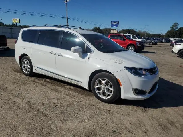 2017 CHRYSLER PACIFICA TOURING L PLUS  