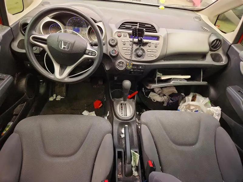 2013 HONDA FIT   