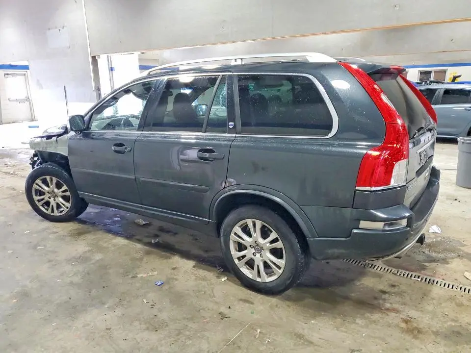 2014 VOLVO XC90   
