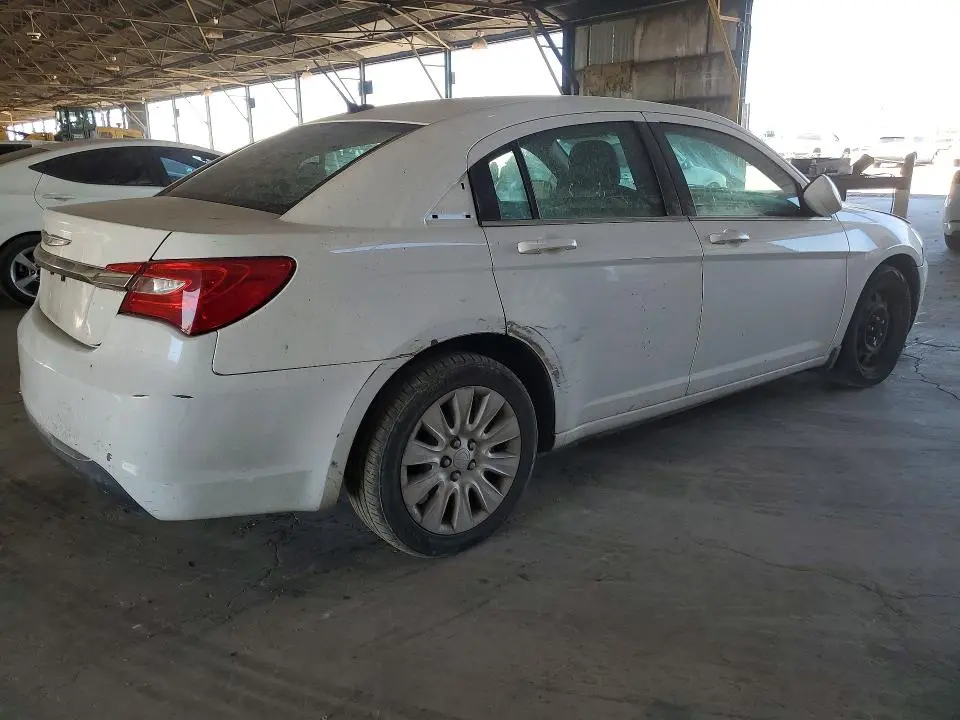 2014 CHRYSLER 200 LX  