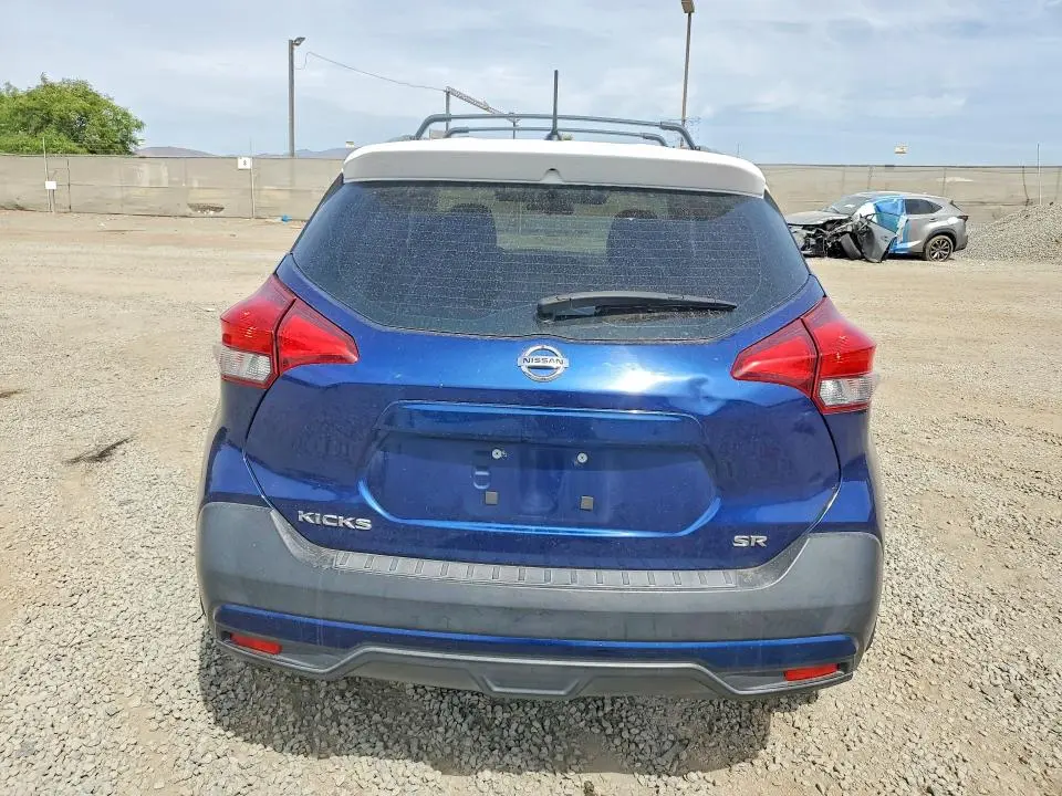 2019 NISSAN KICKS SR  
