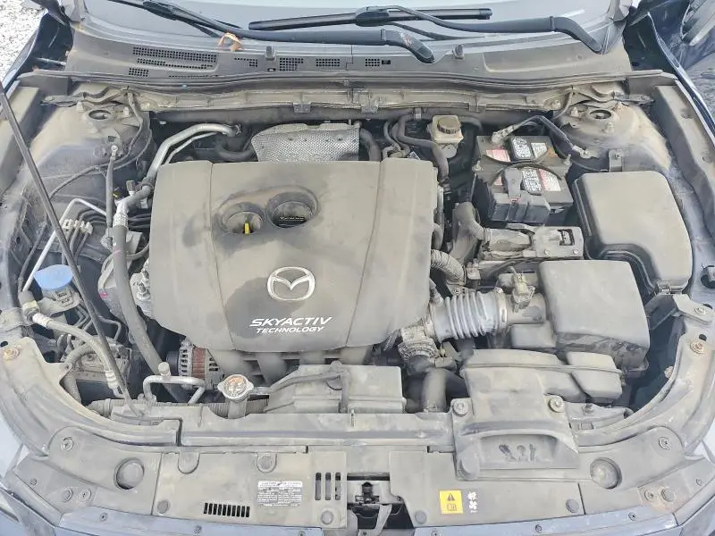 2017 MAZDA 3 TOURING  