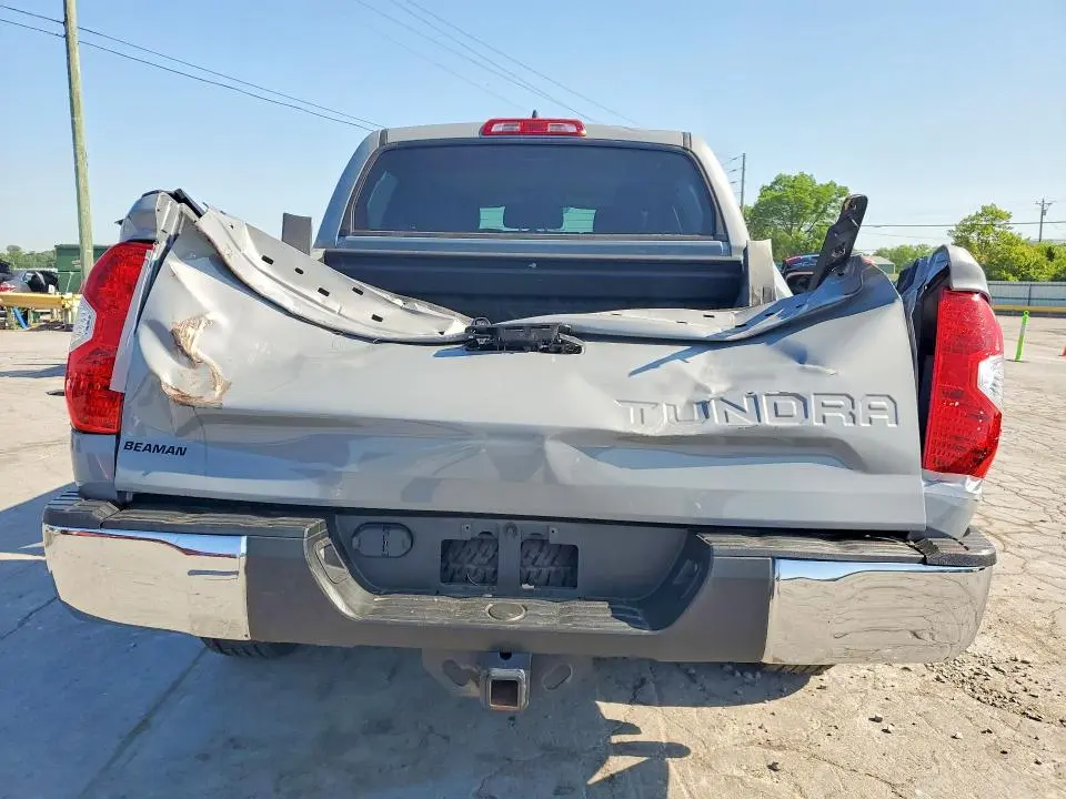 2020 TOYOTA TUNDRA SR5  