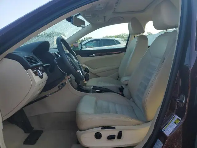 2013 VOLKSWAGEN PASSAT SEL  