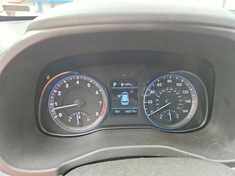 2019 HYUNDAI KONA SE  