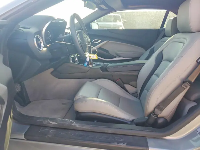 2024 CHEVROLET CAMARO LT  