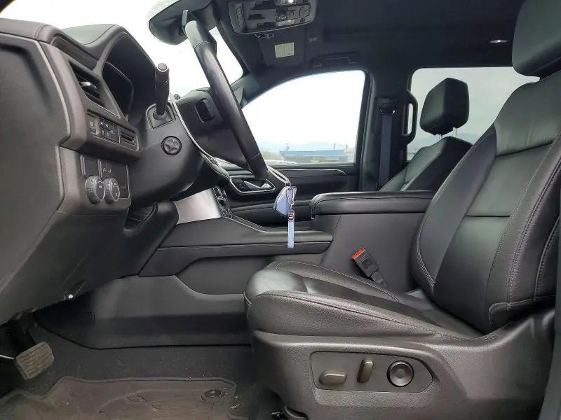 2024 CHEVROLET SUBURBAN C1500 LT  