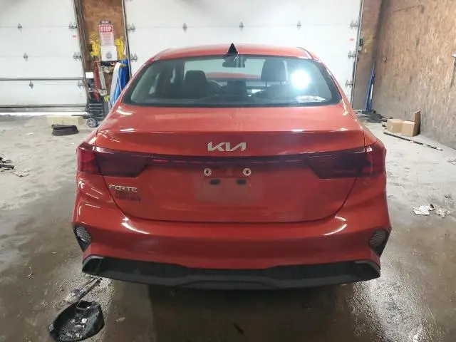 2023 KIA FORTE LX  