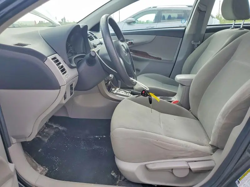 2011 TOYOTA COROLLA BASE  